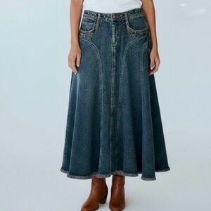 Jeanology Women's Midi Embellished Denim Gored Full Skirt Blue size 8